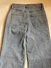 Load image into Gallery viewer, Deconstructé Denim

